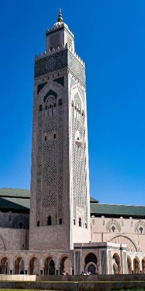 The majestic Hassan II Mosque in Casablanca overlooking the Atlantic Ocean